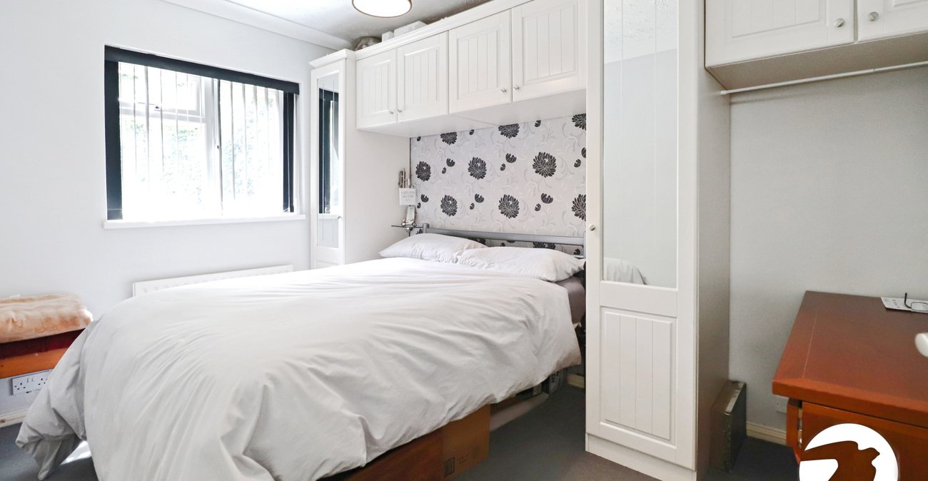 1 bedroom property for sale in Belvedere | Robinson Jackson