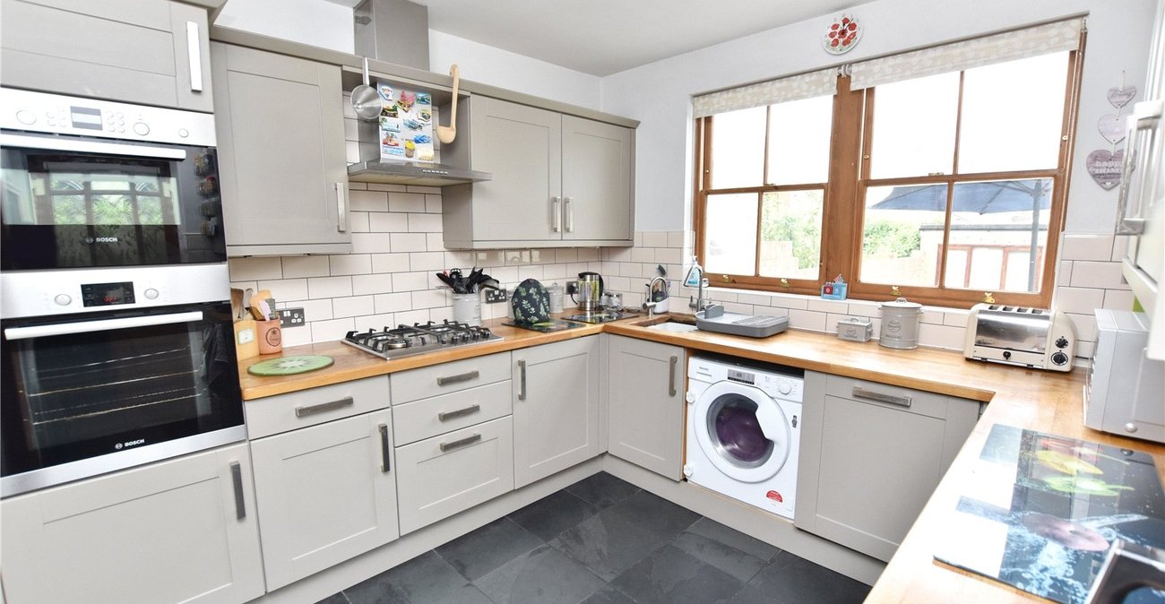 3 bedroom house for sale in Bexleyheath | Robinson Jackson