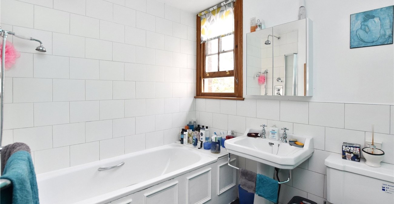 3 bedroom house for sale in Bexleyheath | Robinson Jackson