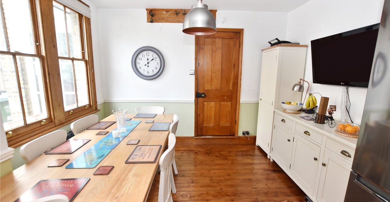 3 bedroom house for sale in Bexleyheath | Robinson Jackson