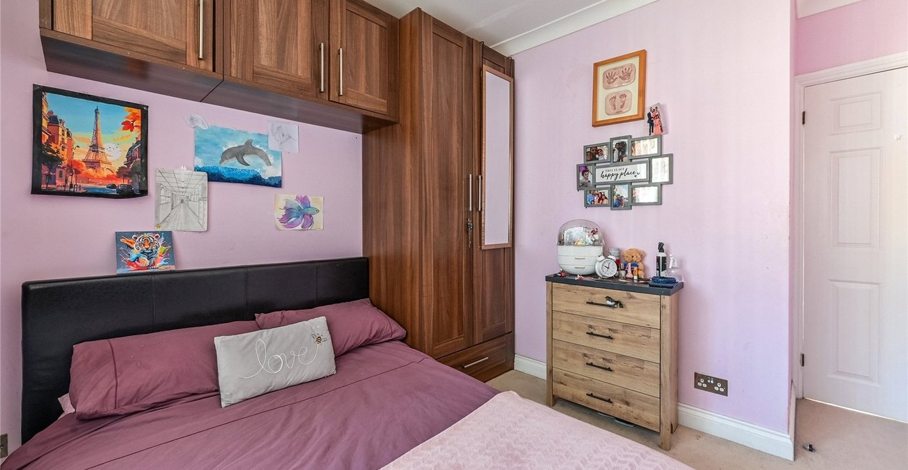 4 bedroom house for sale in Gravesend | Robinson Michael & Jackson