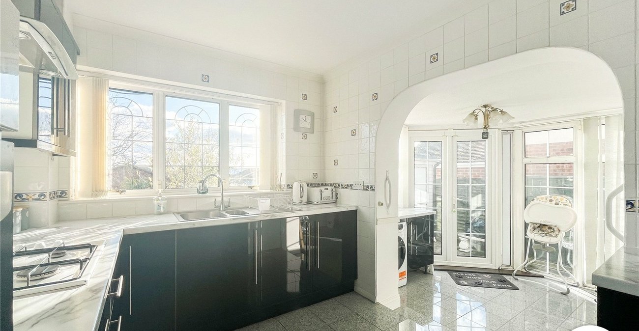 4 bedroom house for sale in Minster on Sea | Robinson Michael & Jackson