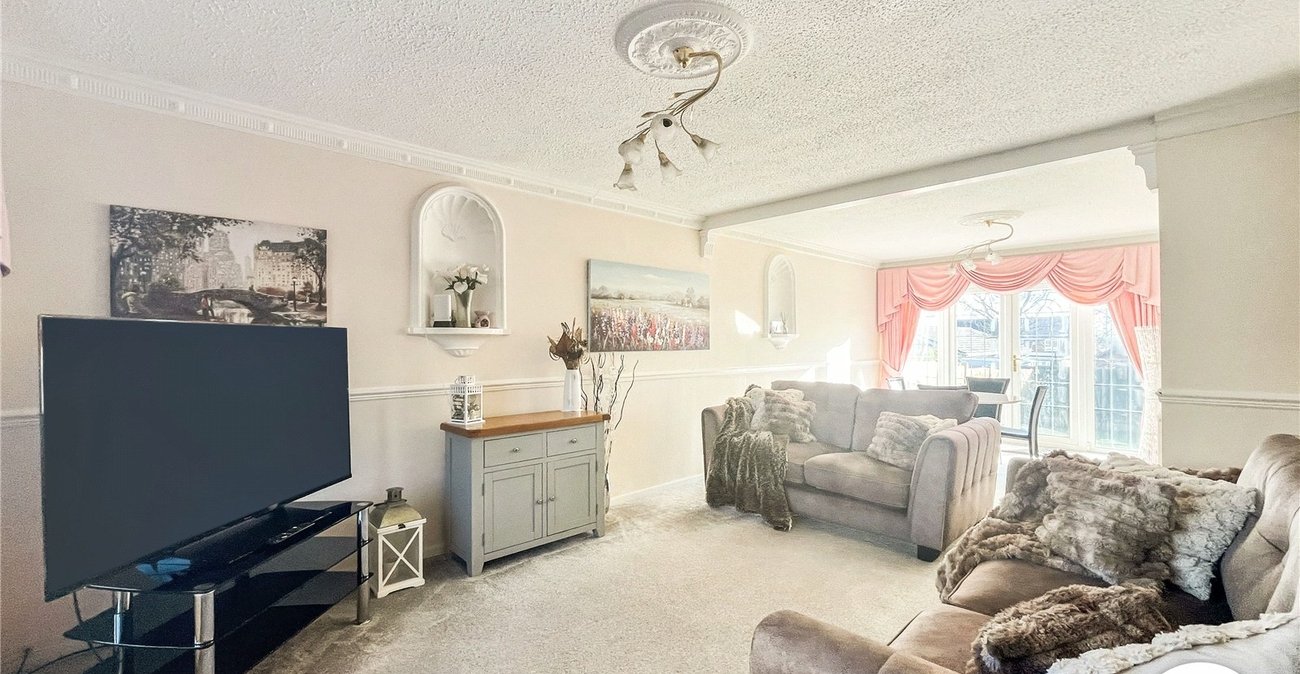 4 bedroom house for sale in Minster on Sea | Robinson Michael & Jackson