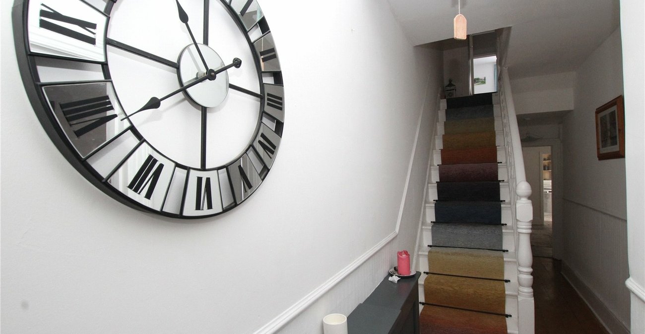 3 bedroom house for sale in Abbey Wood | Robinson Jackson