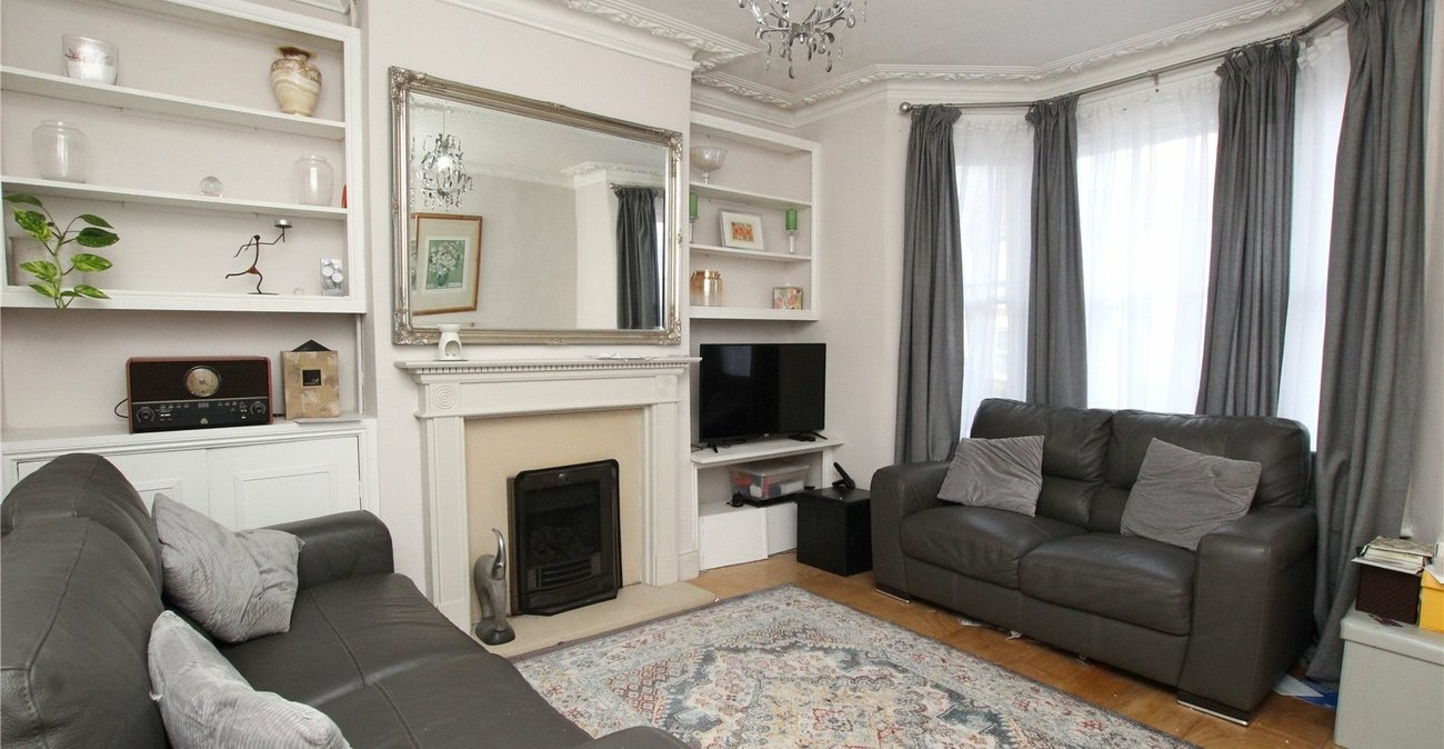 3 bedroom house for sale in Abbey Wood | Robinson Jackson