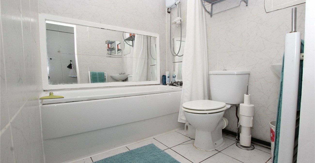 3 bedroom house for sale in Abbey Wood | Robinson Jackson