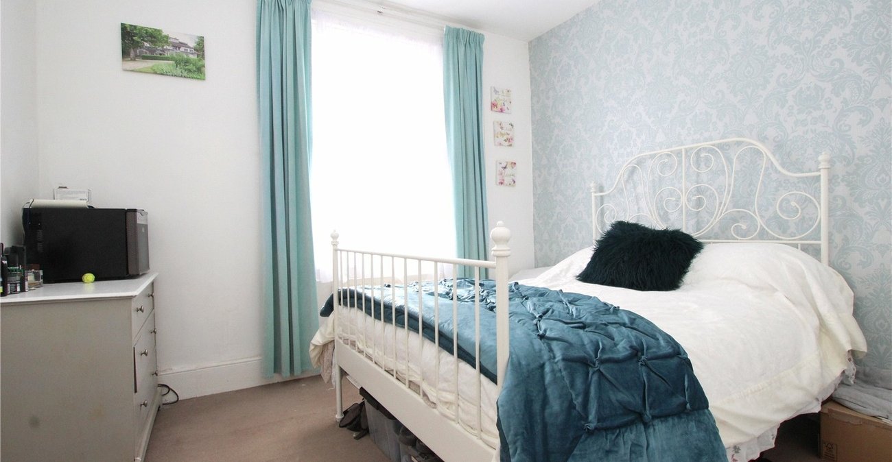 3 bedroom house for sale in Abbey Wood | Robinson Jackson