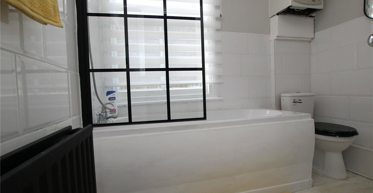 3 bedroom house for sale in Abbey Wood | Robinson Jackson