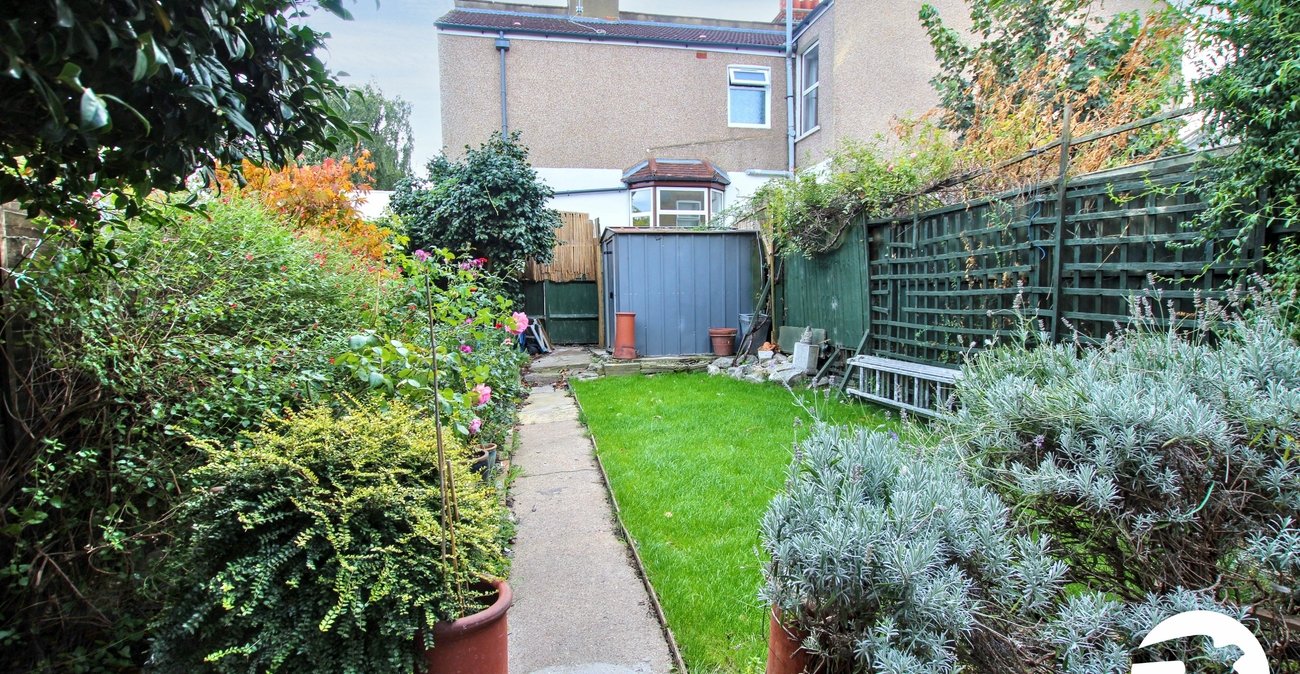 3 bedroom house for sale in Abbey Wood | Robinson Jackson