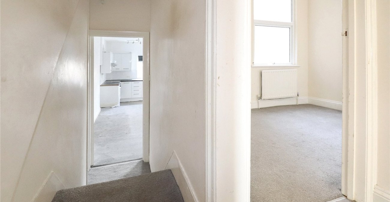 2 bedroom property for sale in Abbey Wood | Robinson Jackson