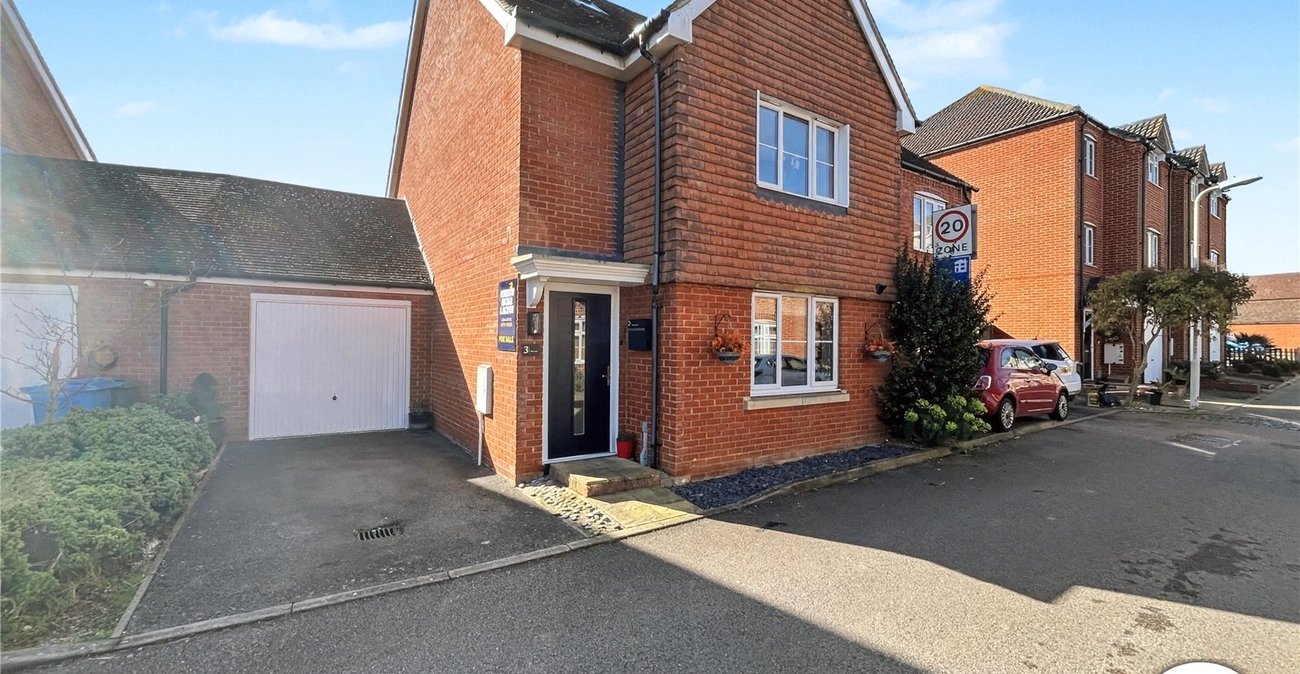 4 bedroom house for sale in Sittingbourne | Robinson Michael & Jackson