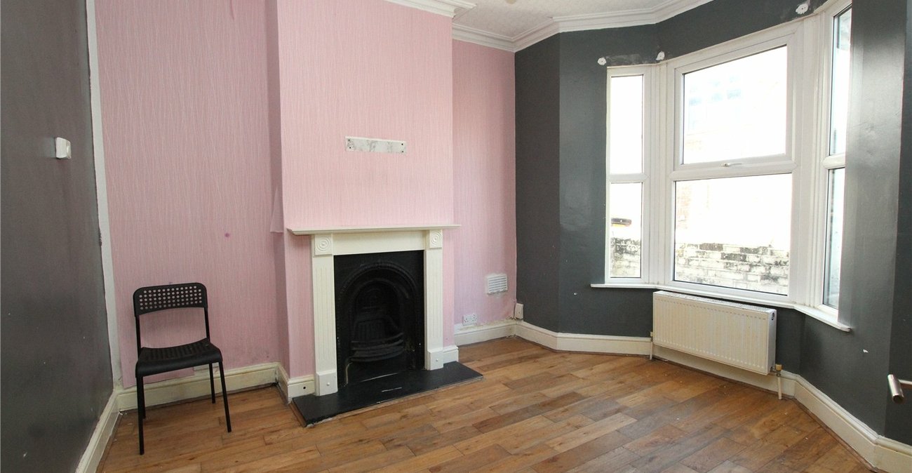 2 bedroom house for sale in Plumstead | Robinson Jackson