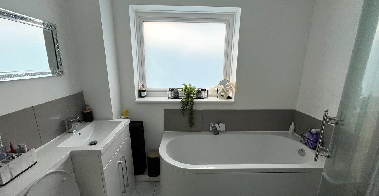 2 bedroom house for sale in Lordswood | Robinson Michael & Jackson