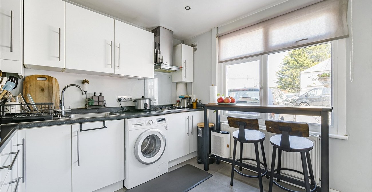 3 bedroom house for sale in Dartford | Robinson Jackson