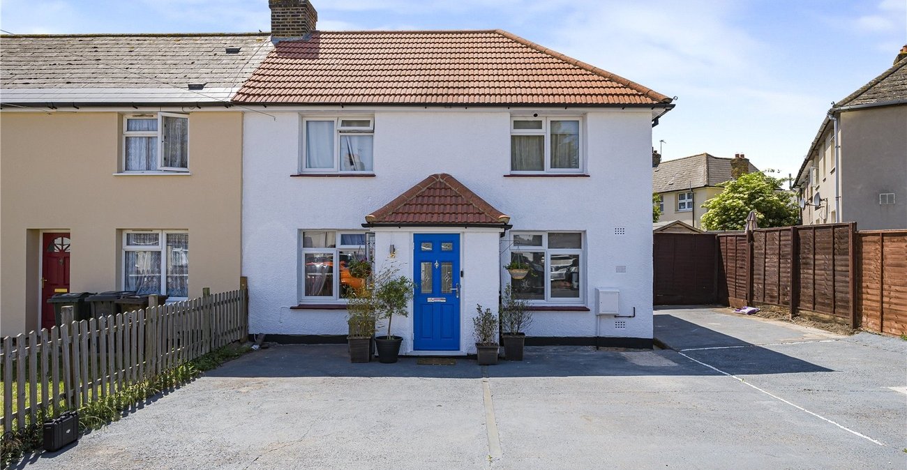 3 bedroom house for sale in Dartford | Robinson Jackson