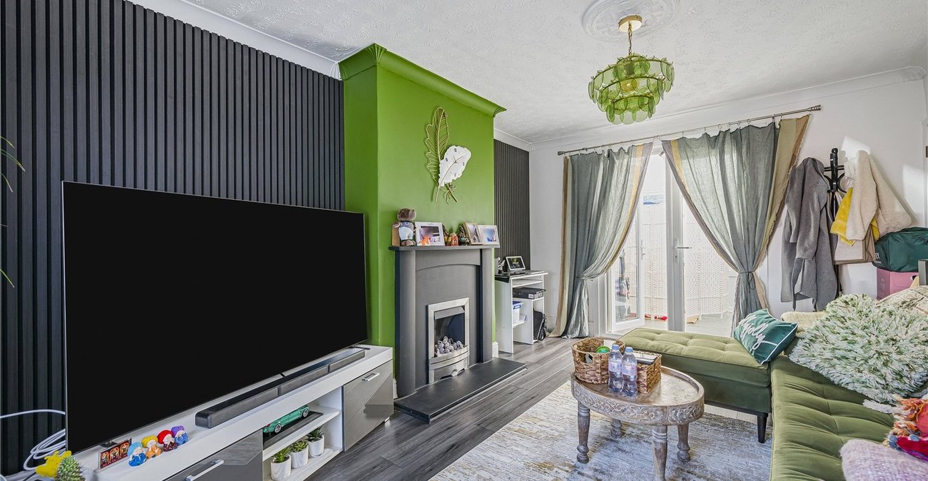 3 bedroom house for sale in Dartford | Robinson Jackson