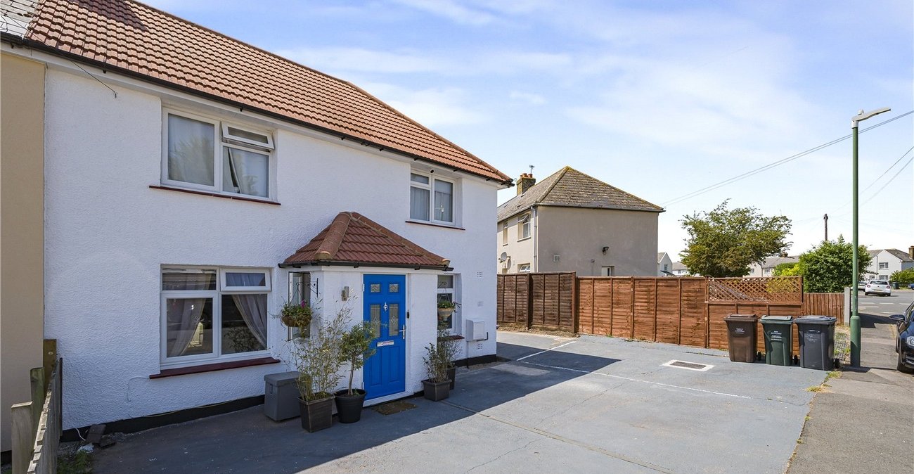 3 bedroom house for sale in Dartford | Robinson Jackson