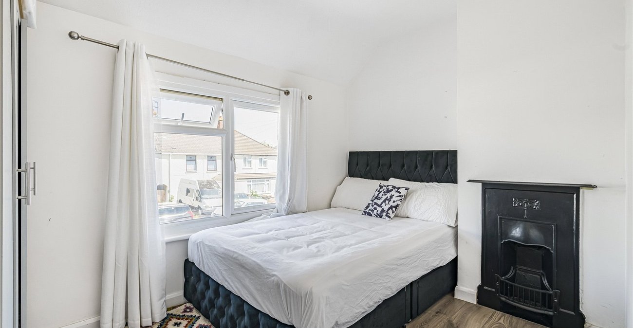 3 bedroom house for sale in Dartford | Robinson Jackson
