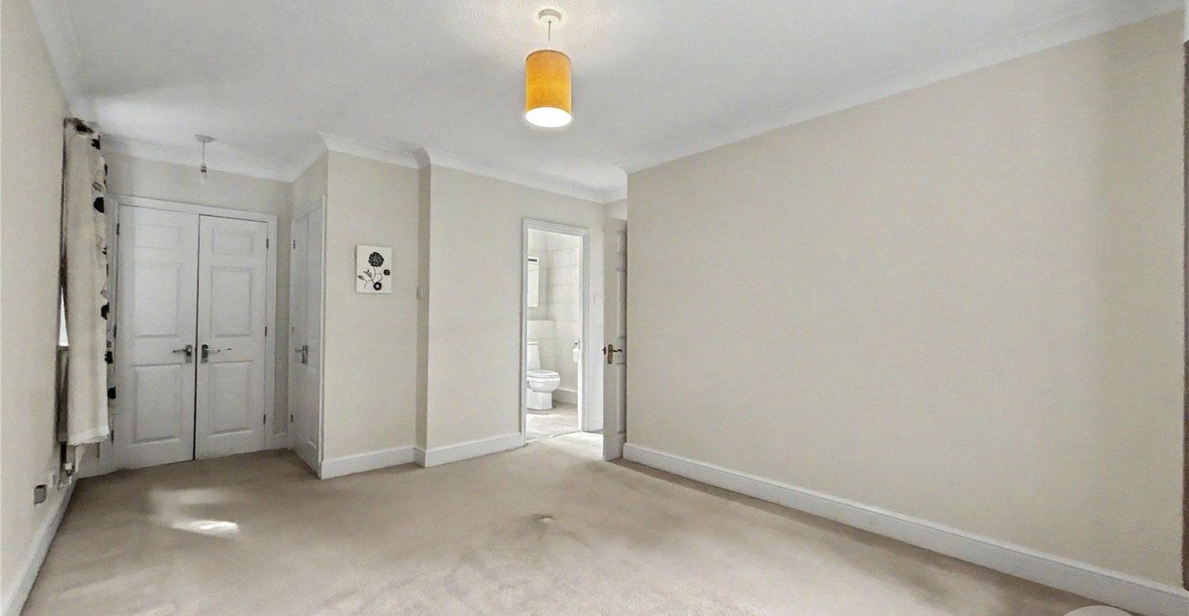 4 bedroom house for sale in Sidcup | Robinson Jackson
