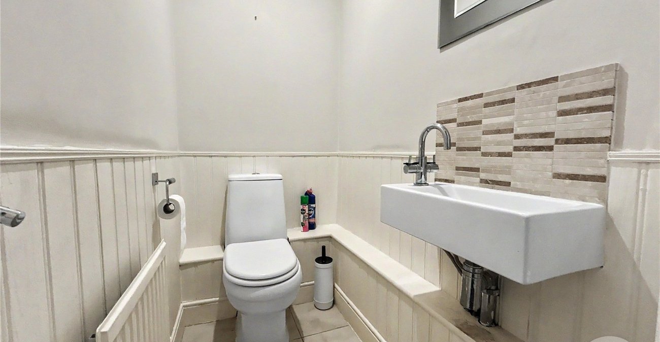 4 bedroom house for sale in Sidcup | Robinson Jackson