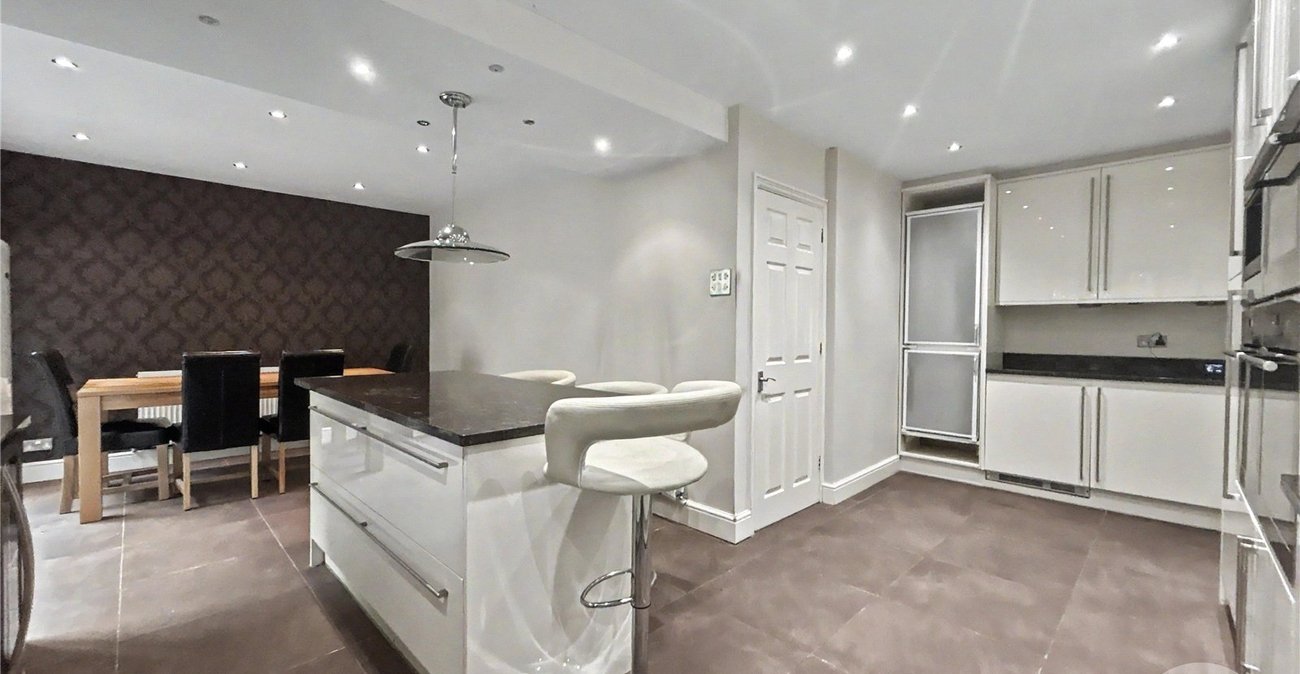 4 bedroom house for sale in Sidcup | Robinson Jackson