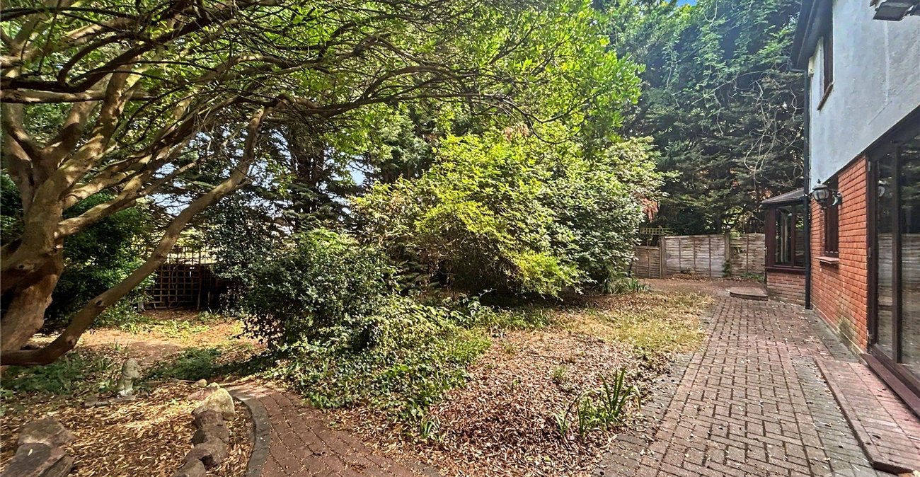 4 bedroom house for sale in Sidcup | Robinson Jackson
