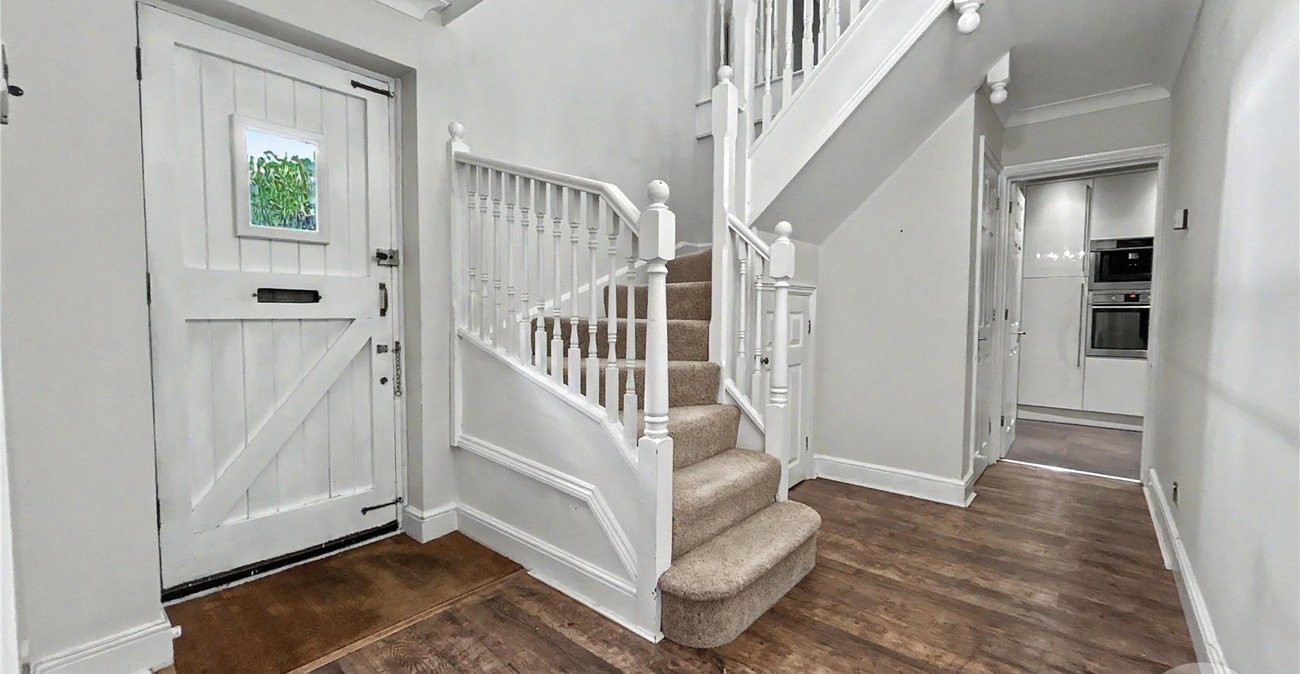 4 bedroom house for sale in Sidcup | Robinson Jackson