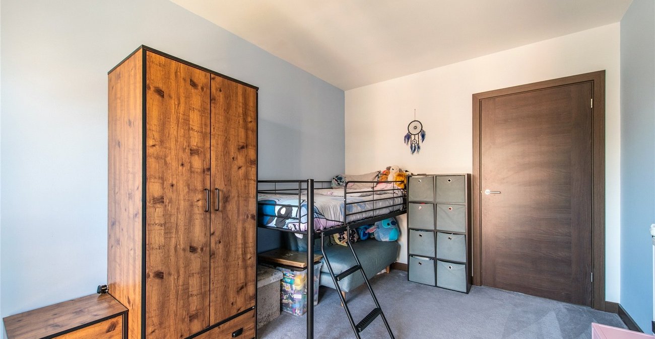 2 bedroom property for sale in Rosalind Drive | Robinson Michael & Jackson