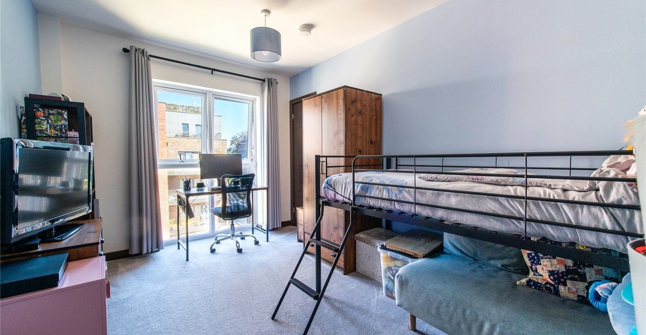 2 bedroom property for sale in Rosalind Drive | Robinson Michael & Jackson