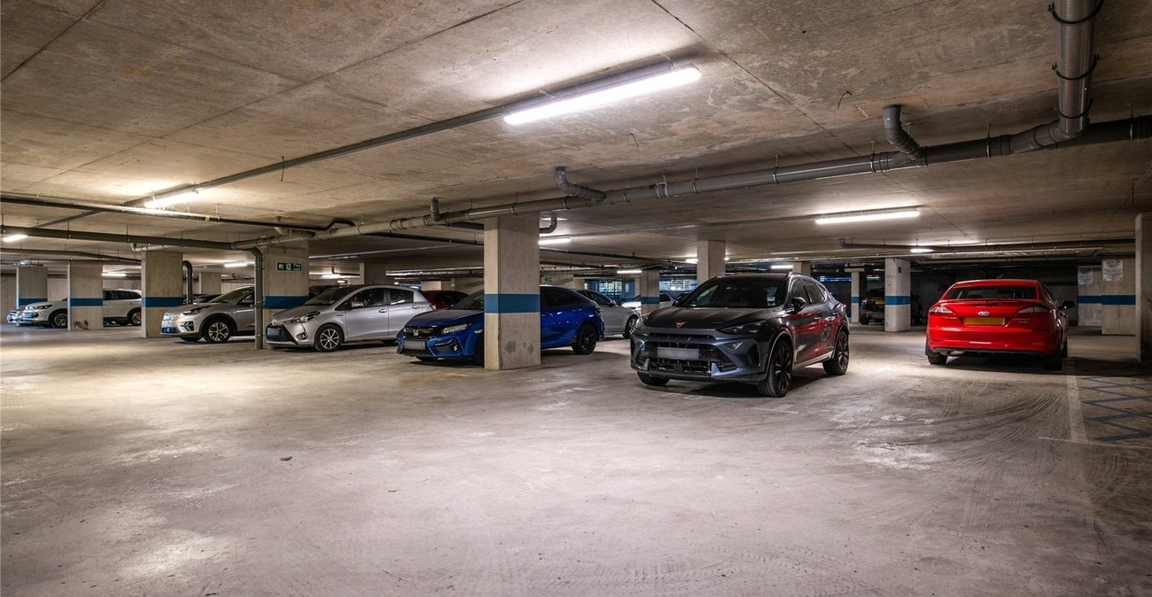 2 bedroom property for sale in Rosalind Drive | Robinson Michael & Jackson