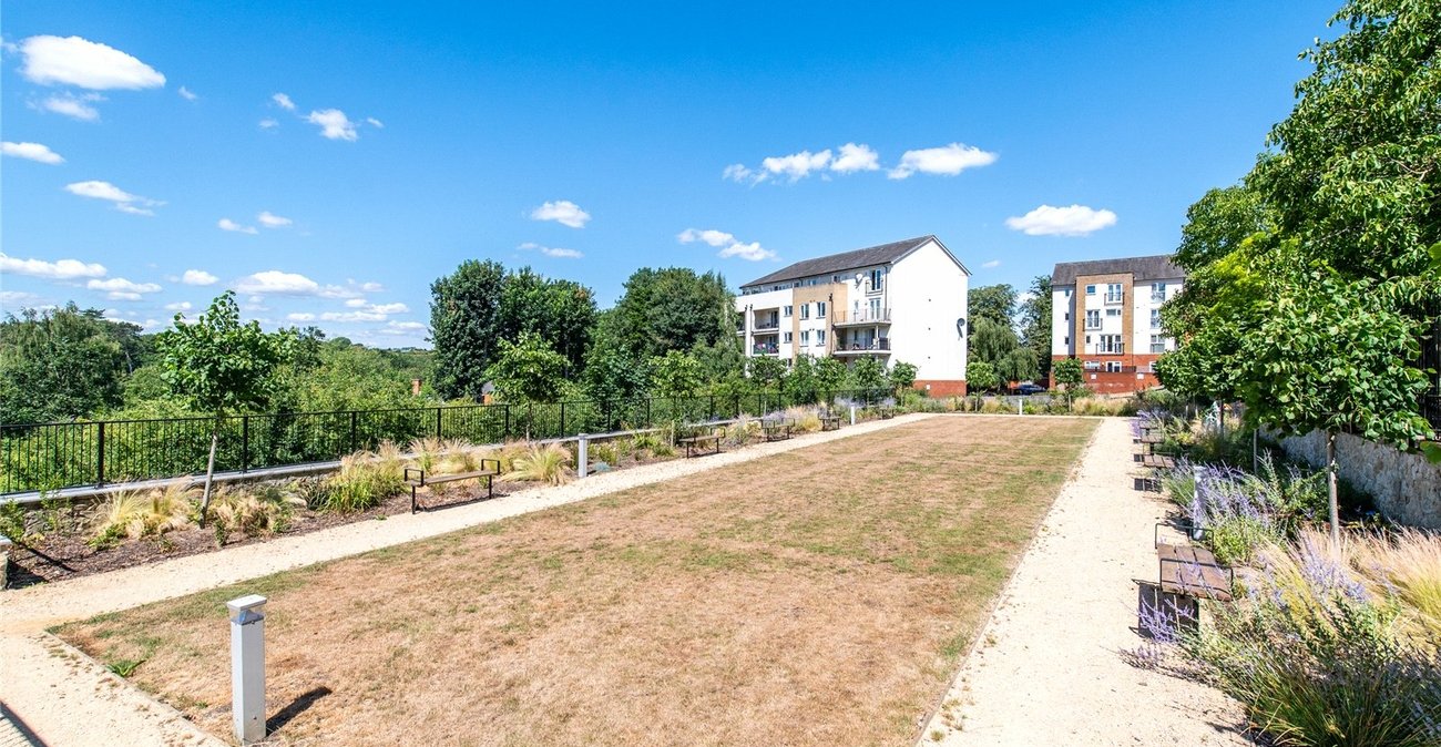 2 bedroom property for sale in Rosalind Drive | Robinson Michael & Jackson