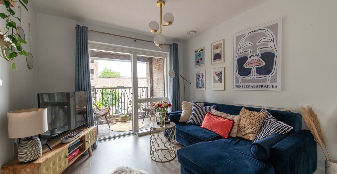 1 bedroom property for sale in London | Robinson Jackson