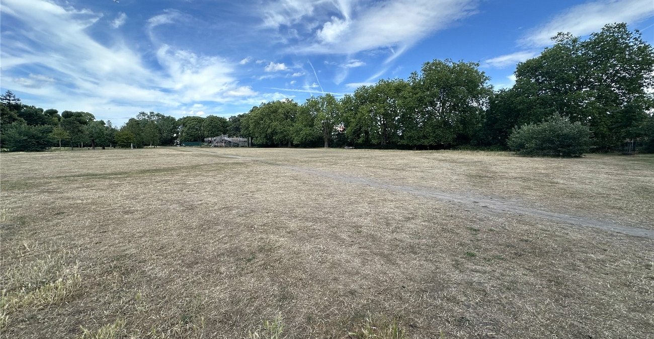 1 bedroom property for sale in London | Robinson Jackson