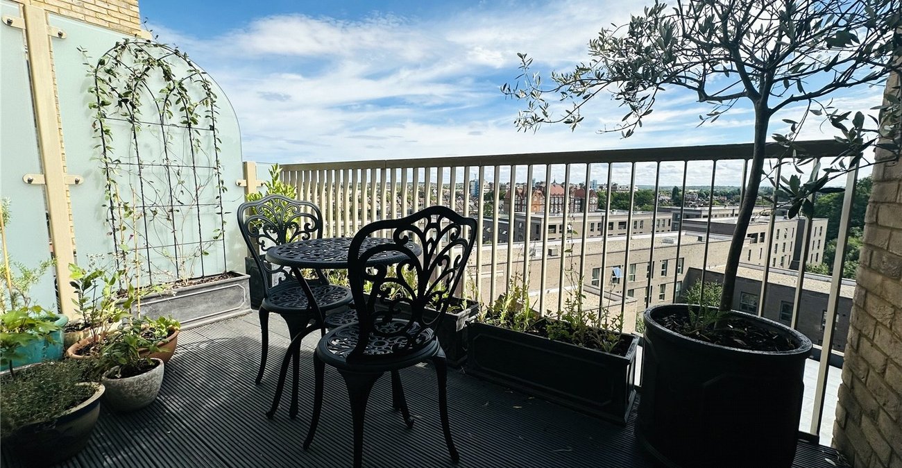 1 bedroom property for sale in London | Robinson Jackson