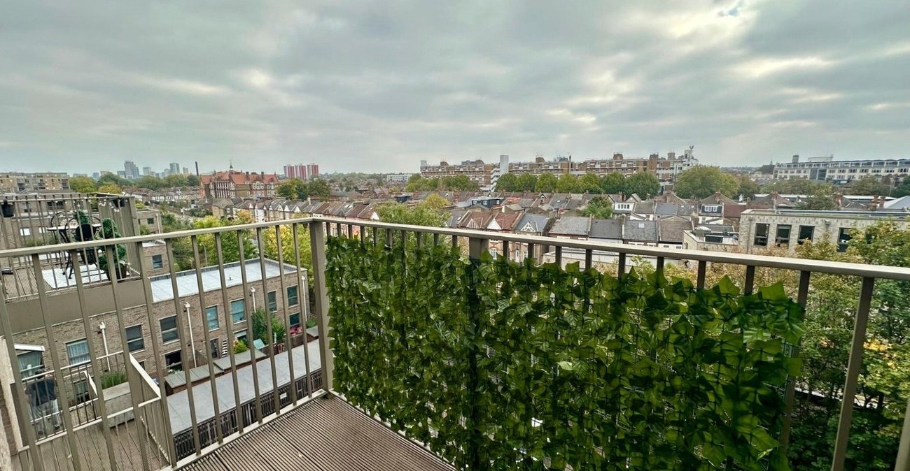 1 bedroom property for sale in London | Robinson Jackson