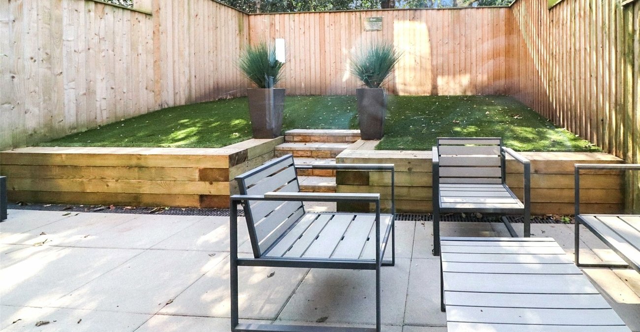 3 bedroom house for sale in Erith | Robinson Jackson