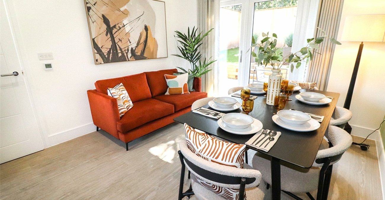 3 bedroom house for sale in Erith | Robinson Jackson