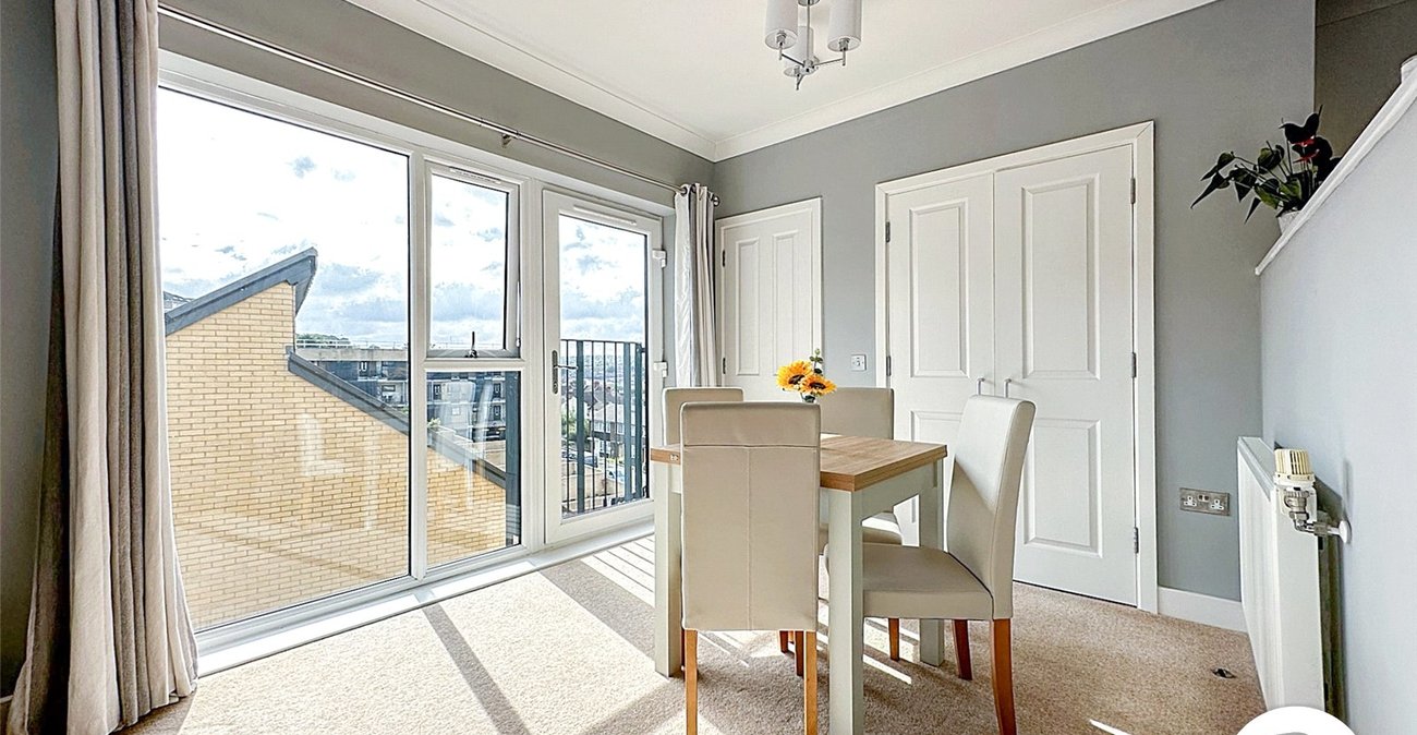 2 bedroom property for sale in Carpeaux Close | Robinson Michael & Jackson
