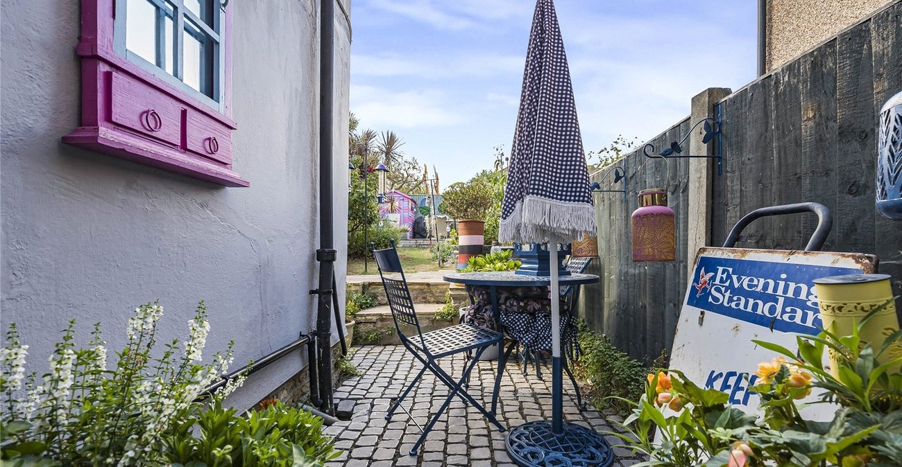 3 bedroom house for sale in Plumstead | Robinson Jackson