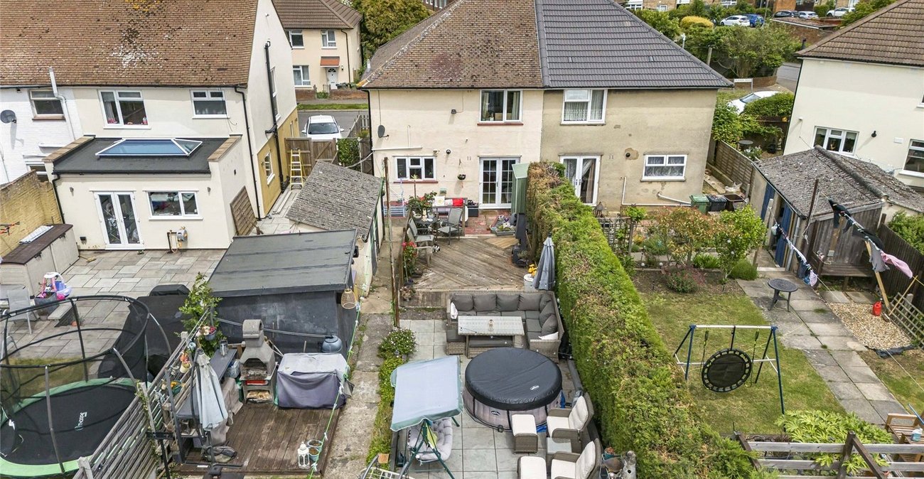 3 bedroom house for sale in Swanscombe | Robinson Jackson