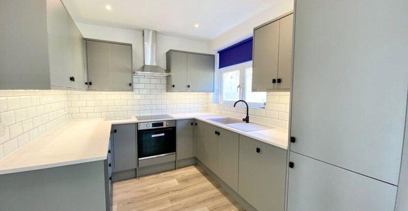 3 bedroom bungalow for sale in Bexley | Robinson Jackson