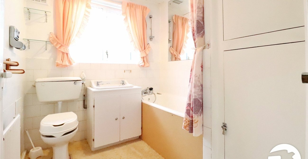 3 bedroom house for sale in Belvedere | Robinson Jackson