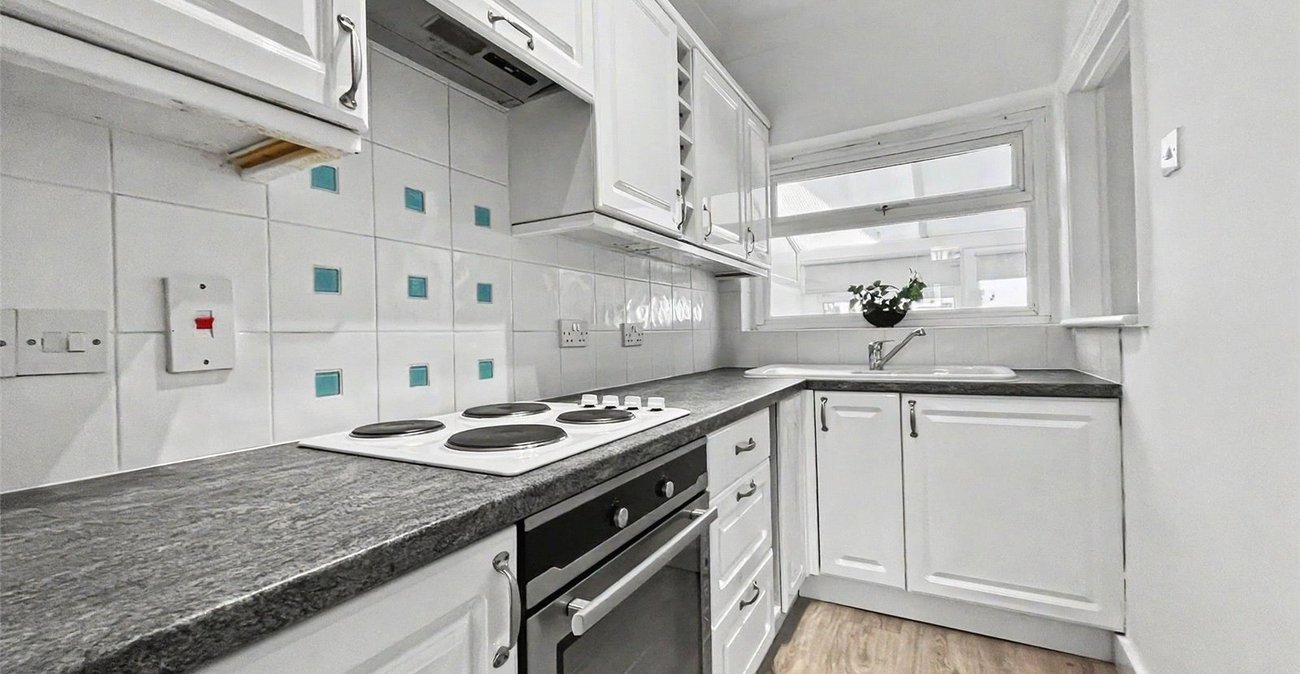 2 bedroom house for sale in Gillingham | Robinson Michael & Jackson