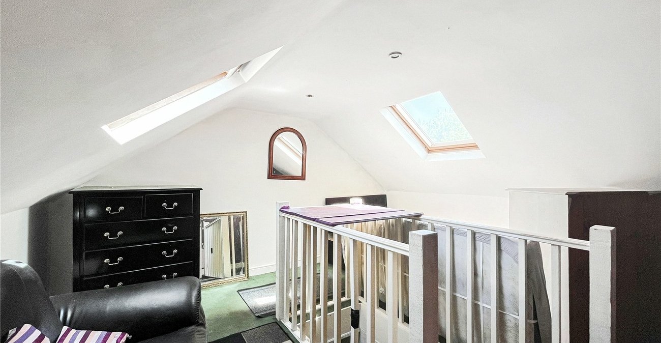 4 bedroom house for sale in Albany Road | Robinson Michael & Jackson