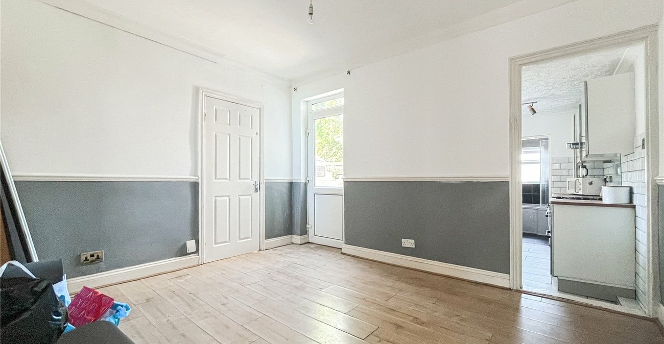 4 bedroom house for sale in Albany Road | Robinson Michael & Jackson