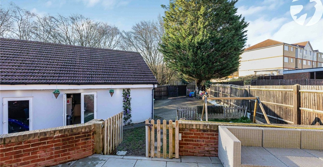 4 bedroom house for sale in Rochester | Robinson Michael & Jackson