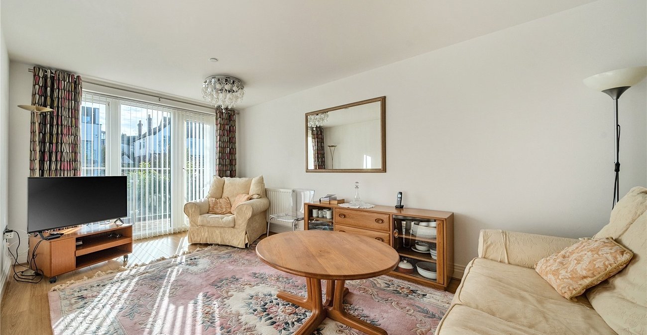 2 bedroom property for sale in Beckenham | Robinson Jackson