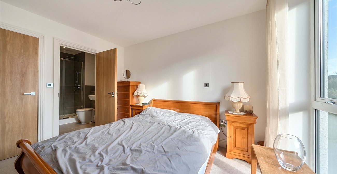 2 bedroom property for sale in Beckenham | Robinson Jackson