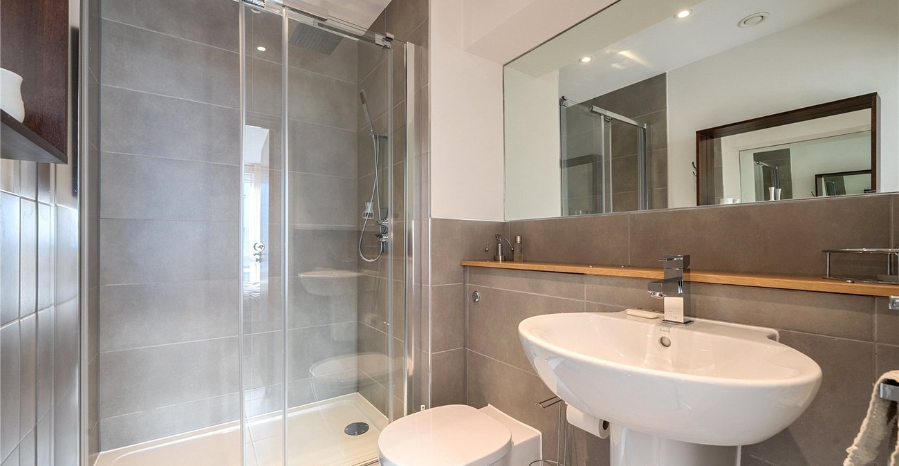 2 bedroom property for sale in Beckenham | Robinson Jackson