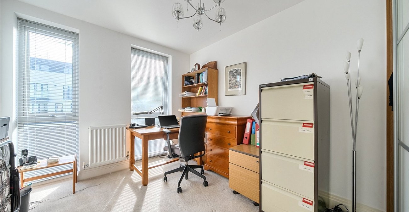 2 bedroom property for sale in Beckenham | Robinson Jackson